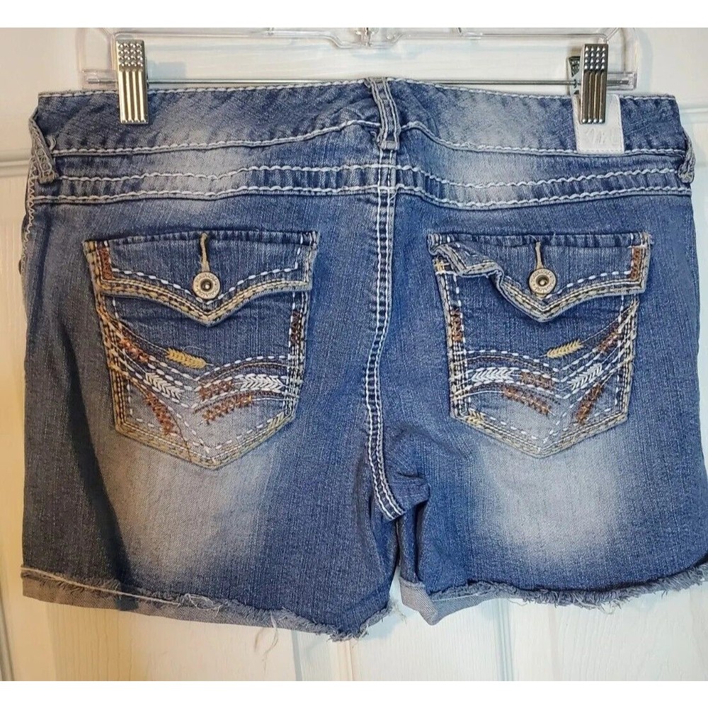 Maurices Shorts Size 9/10 Blue Distressed Summer Button Zipper - Picture 4 of 6